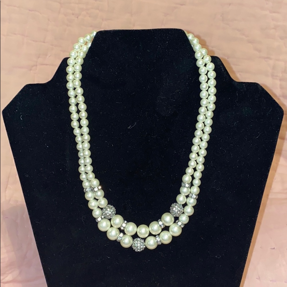 Pearl necklace